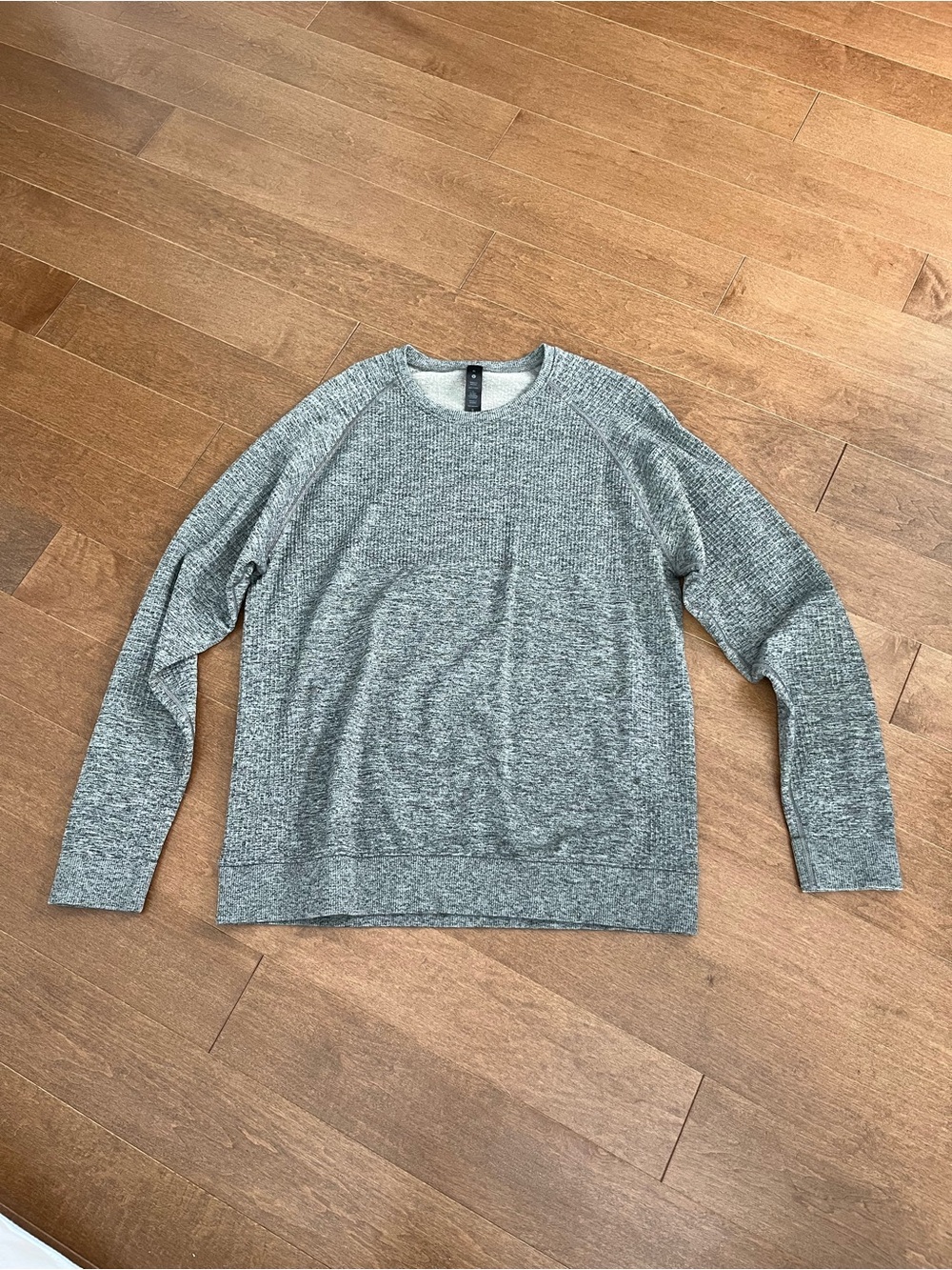 lululemon athletica Men's Engineered Warmth Crewneck Sweater - Heather Gray